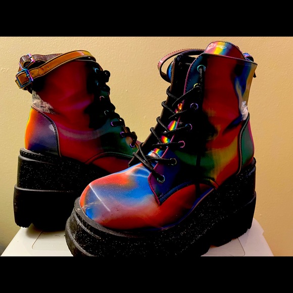 RETRO PLATFORMS - Picture 2 of 2